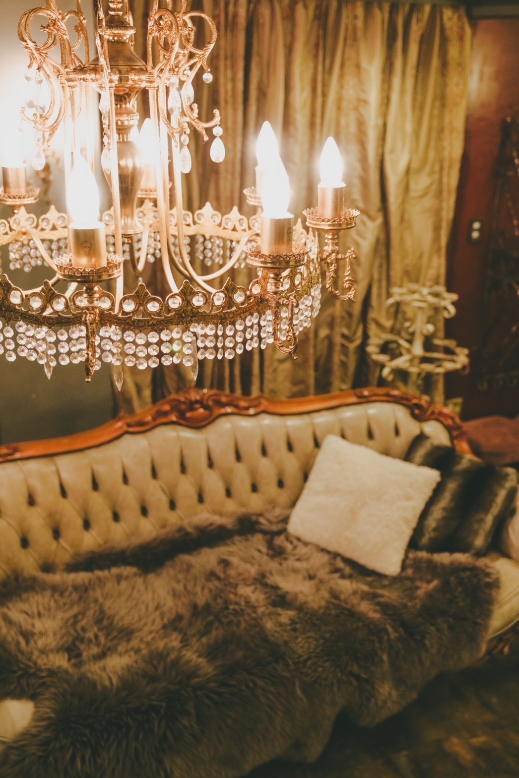 アンティーク風のハウススタジオ 札幌西区 夜の撮影